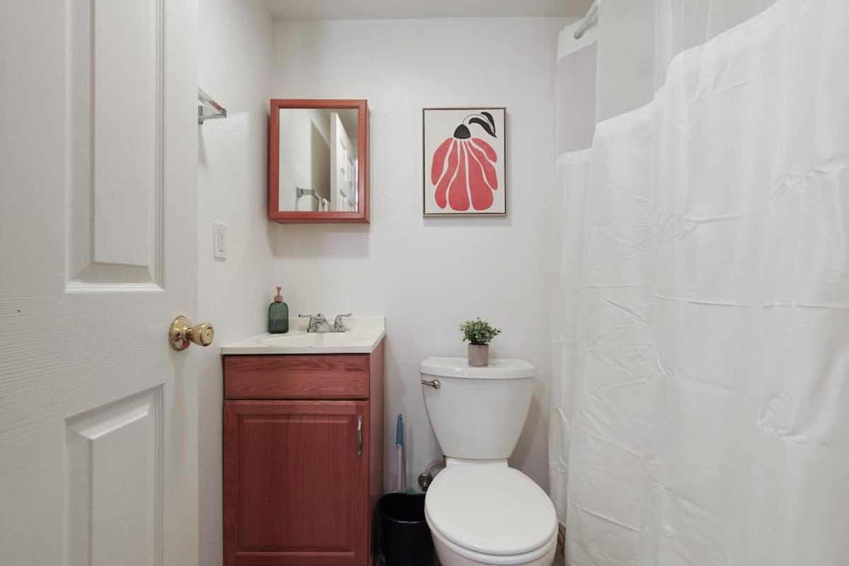 Apartment Homey Near Downtown Sac And American River *