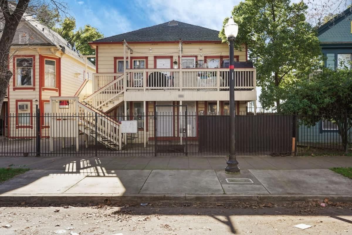 Homey Near Downtown Sac And American River Sacramento