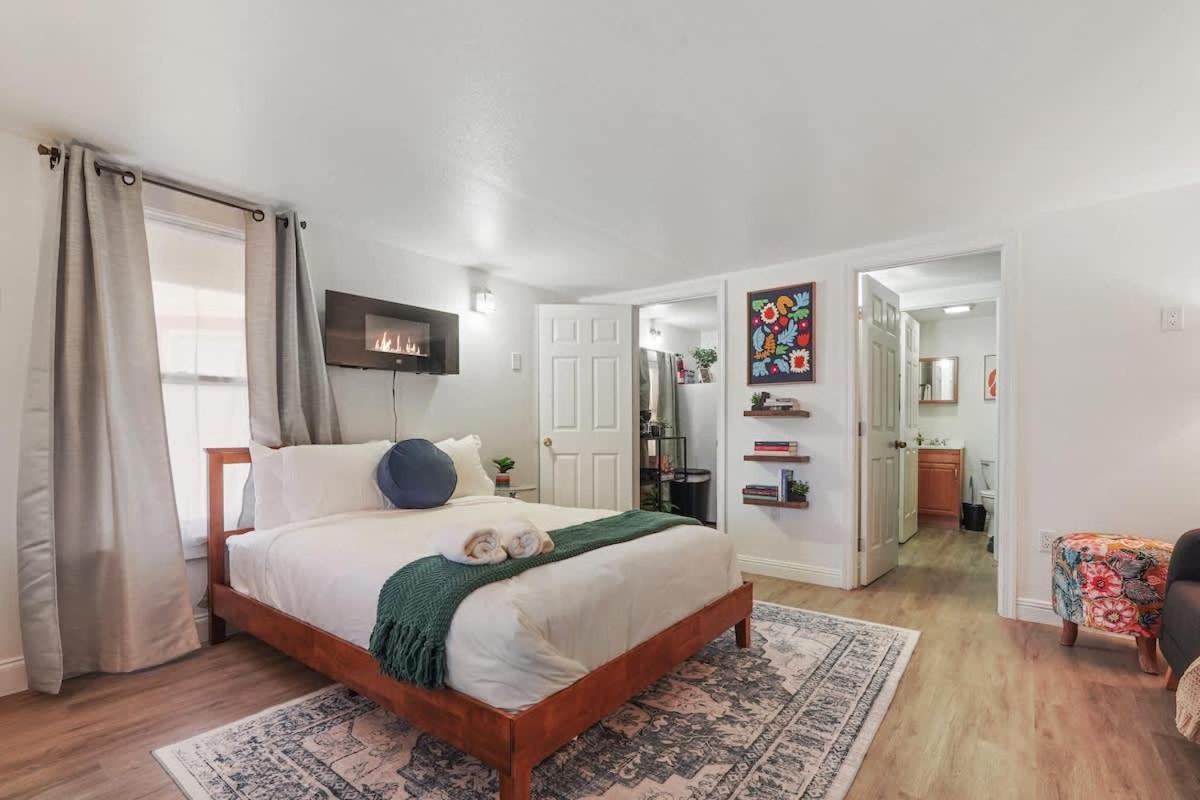 Apartment Homey Near Downtown Sac And American River Sacramento